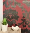 Bordó alapon, csillogó, arany, barokk mintás tapéta 15030575 