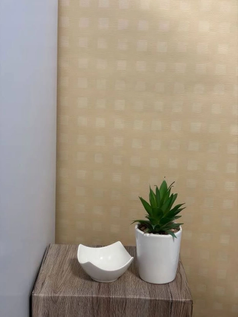 Négyzet mintás bézs tapéta 20404