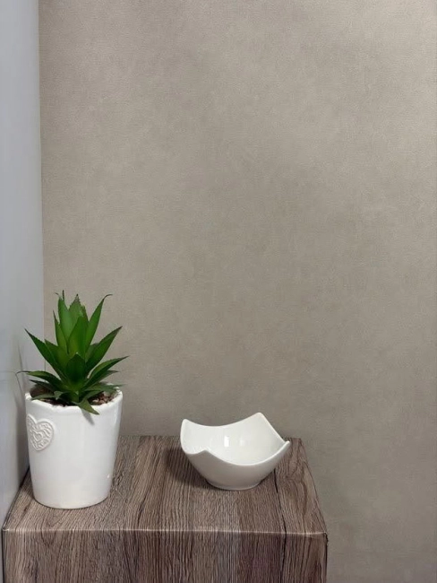 Beton hatású foltos bézs tapéta 520833