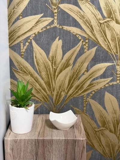 Fekete és bézs színű design tapéta pálma leveles mintával 299860 