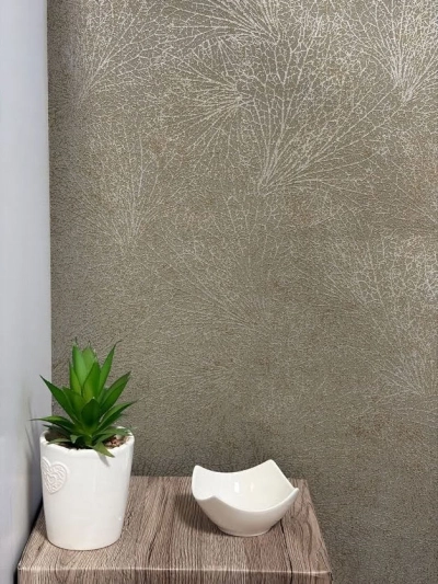 Szürke metál fényű csikozott mintás vlies design 31335 
